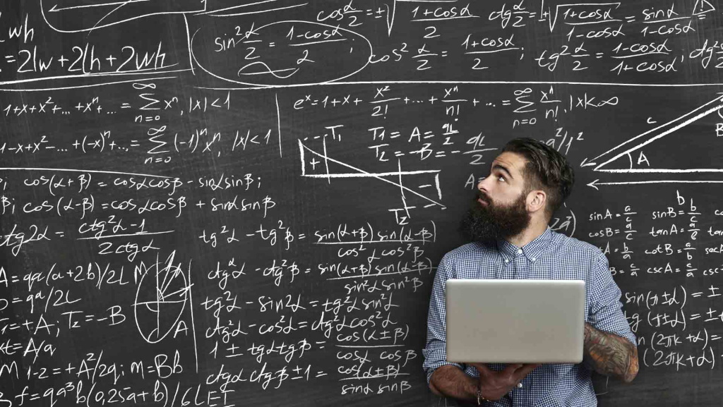 Mempelajari berbagai rumus dan kemungkinan adalah salah satu Syarat Jadi Dosen