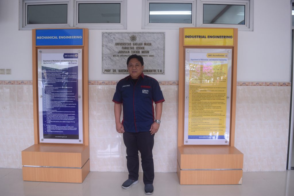 Rachmat A. Sriwijaya, Dedikasikan Diri Jadi Dosen Konsinten Ciptakan Inovasi