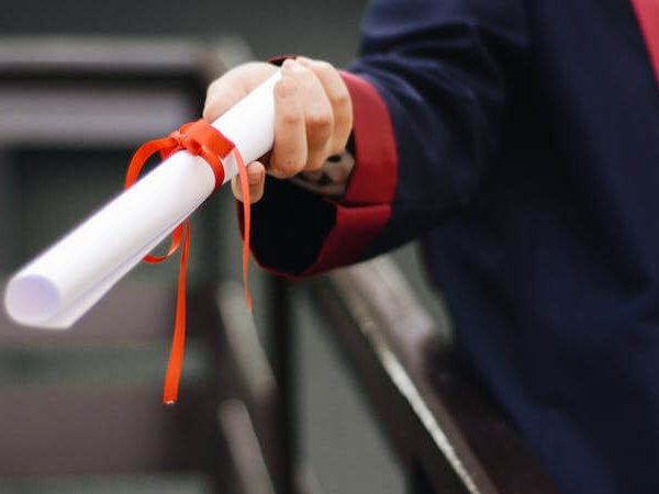 mahasiswa lpdp tidak mau pulang