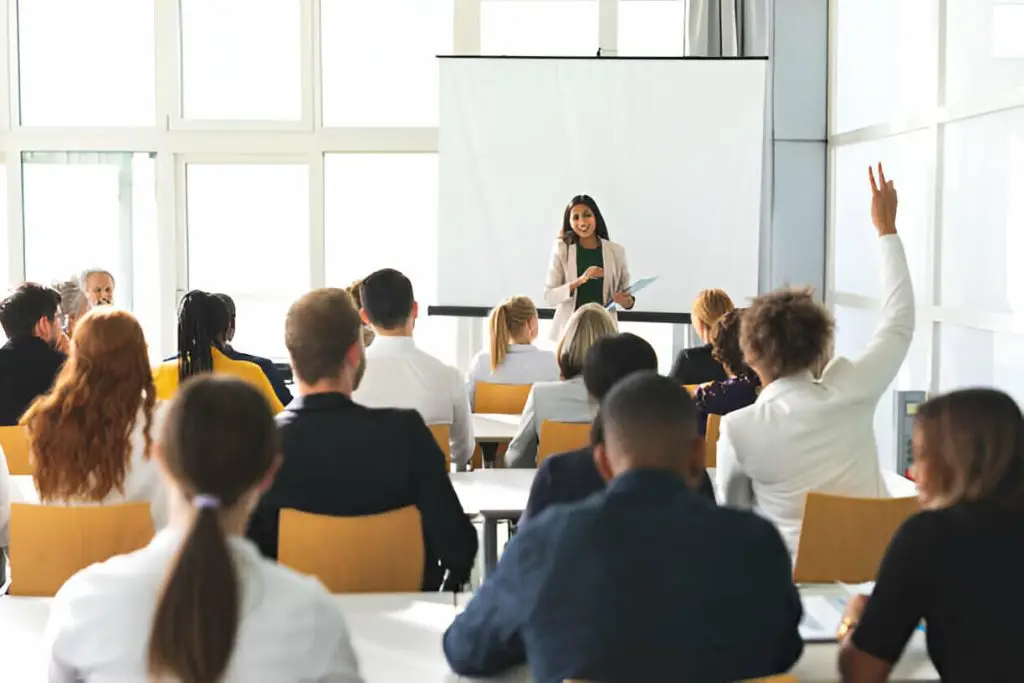 syarat pns menjadi dosen swasta