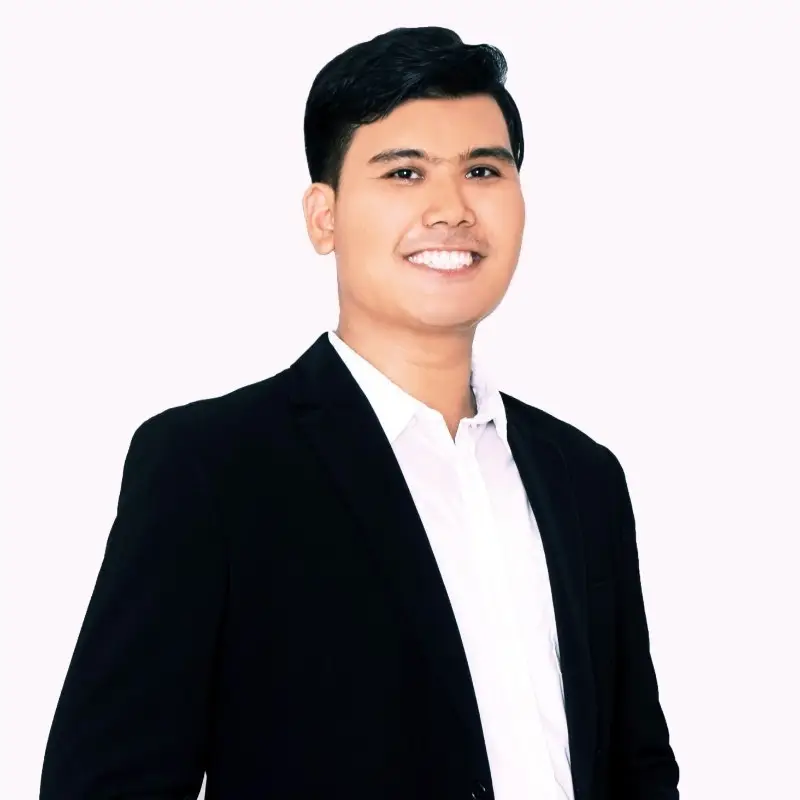 Dewa Putu Bagus Pujawan Putra S.Par., M.Par.