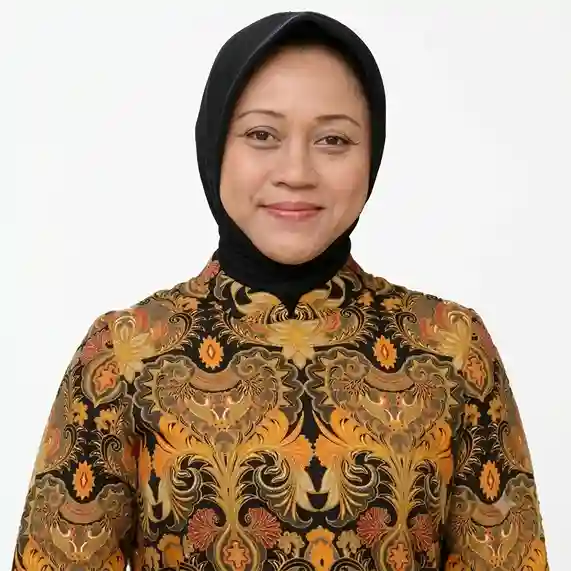 Dr. Miguna Astuti, S.Si., MM, MOA, CPM, CIRR